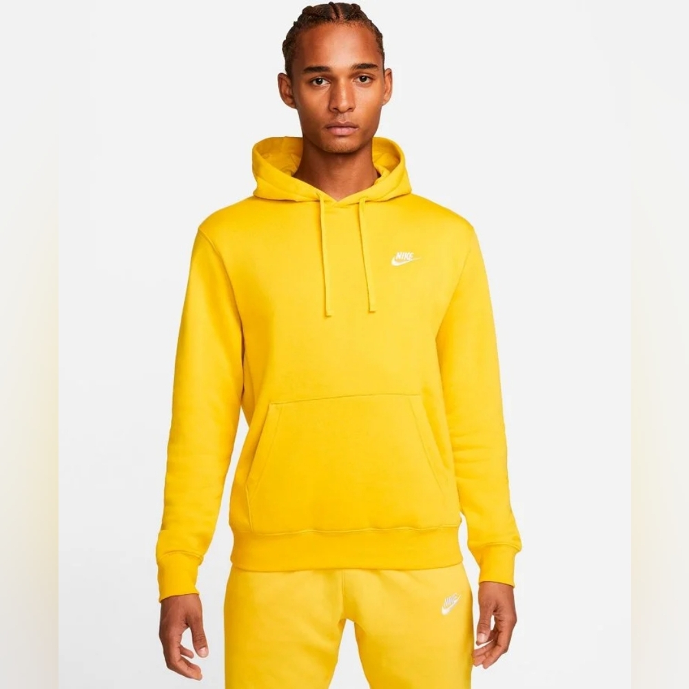 NIKE Men's Yellow Sportswear Club Fleece Hoodie Sweatshirt XL - Picture 1 of 10